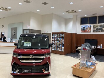 ショールーム模様替えしました